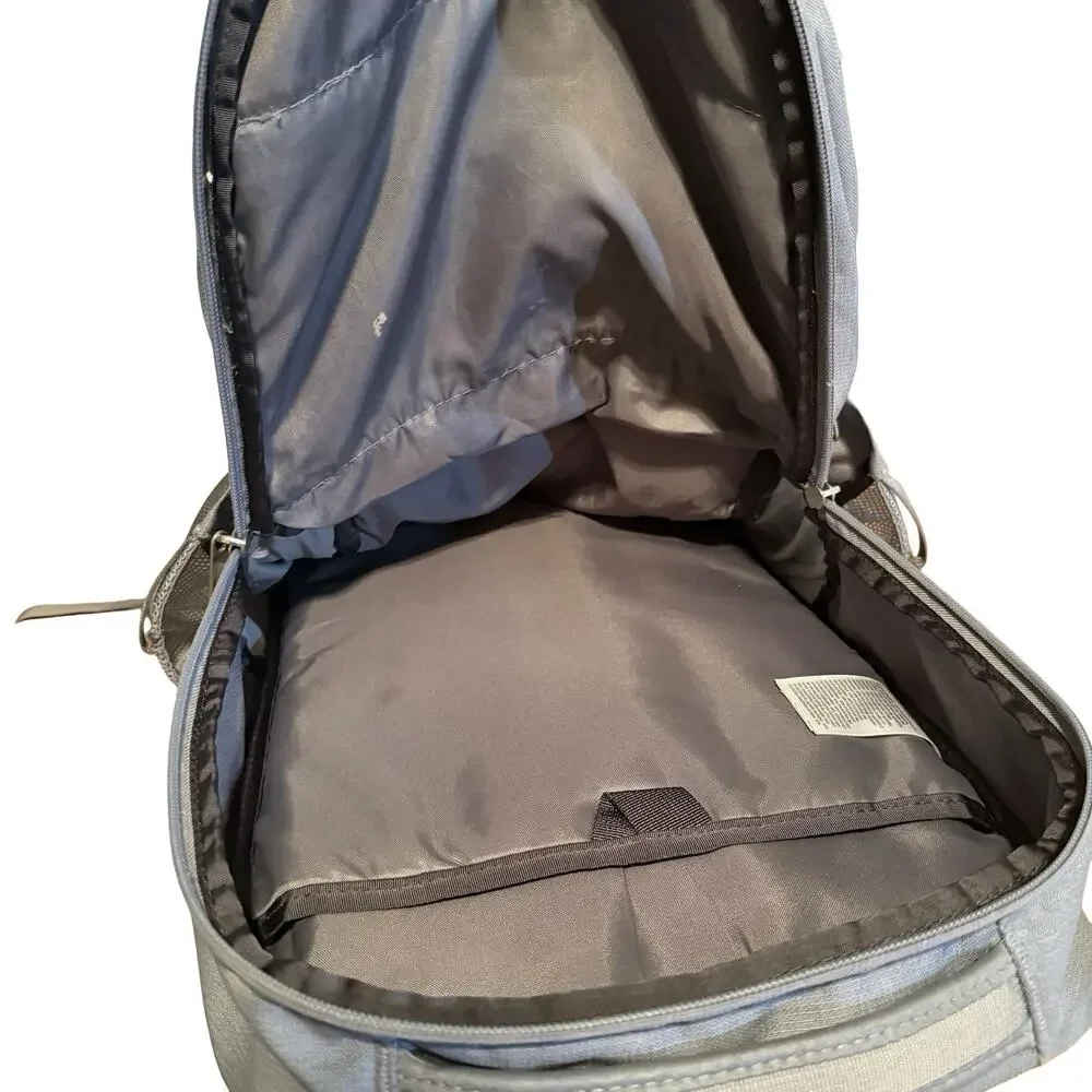 The North Face Jester Standard Full Size Unisex Gray Backpack 18x11
